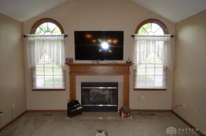 858 Trent Close Springfield, OH 45503 - Photo 4 of 20