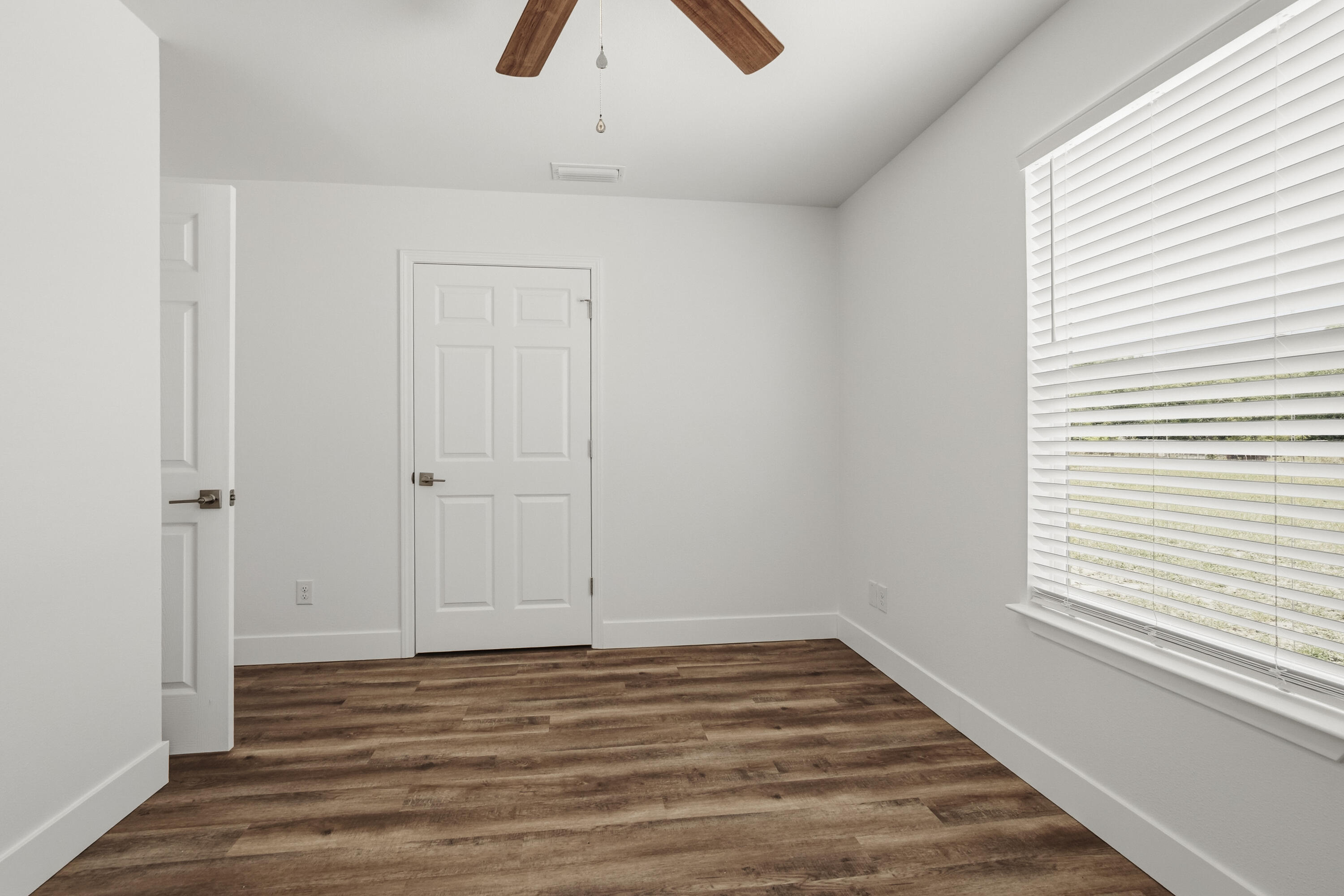 2763 Oakridge Road DeFuniak Springs, FL 32433 - Photo 38 of 39 DSC00511 (1)