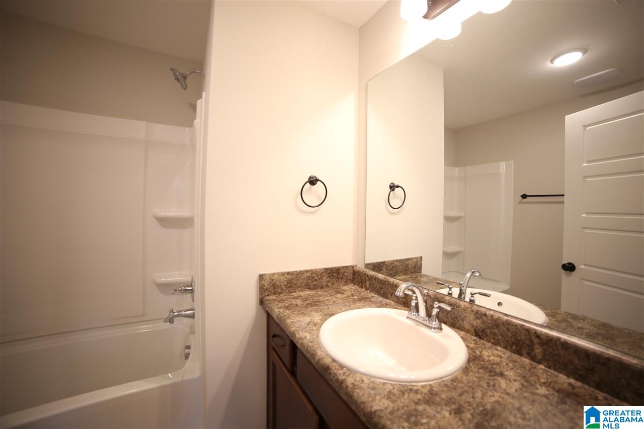 220 Elm Way Lincoln, AL 35096 - Photo 18 of 36