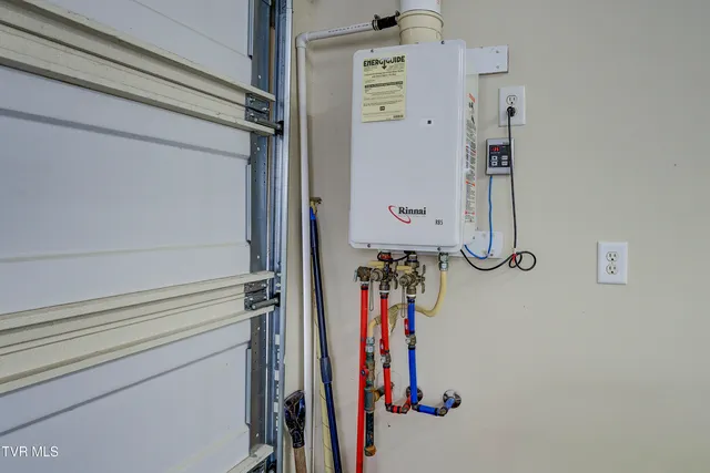 $339,900 | 12 Palisades Pointe, Unit 12, Johnson City, TN 37601