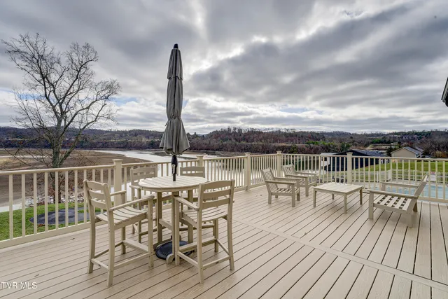 $339,900 | 12 Palisades Pointe, Unit 12, Johnson City, TN 37601