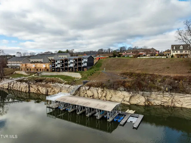 $339,900 | 12 Palisades Pointe, Unit 12, Johnson City, TN 37601
