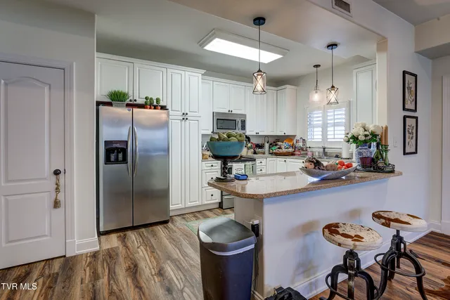 $339,900 | 12 Palisades Pointe, Unit 12, Johnson City, TN 37601