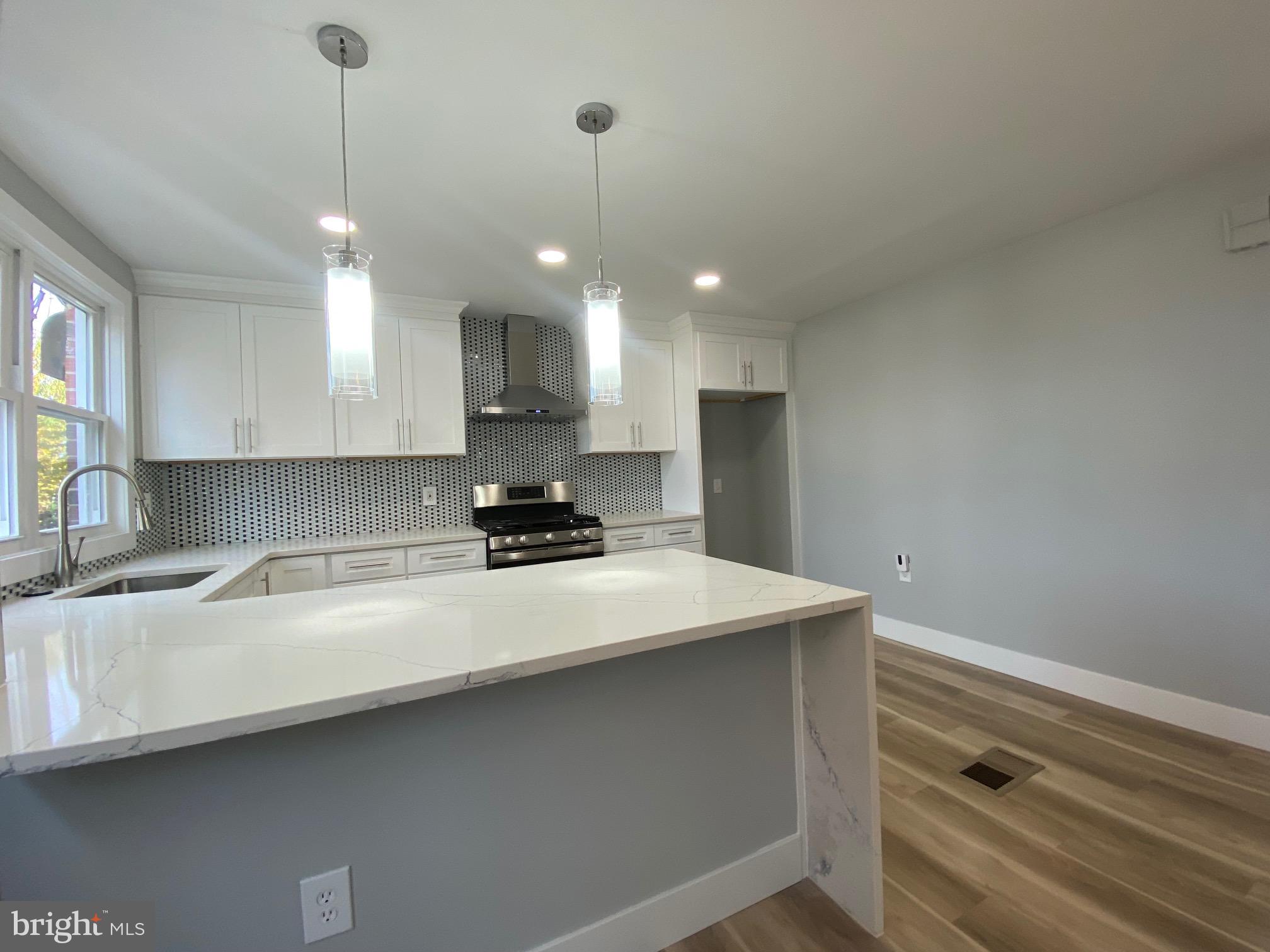 11762 Colman Road Philadelphia, PA 19154 - Photo 22 of 34 Gallery Image 22
