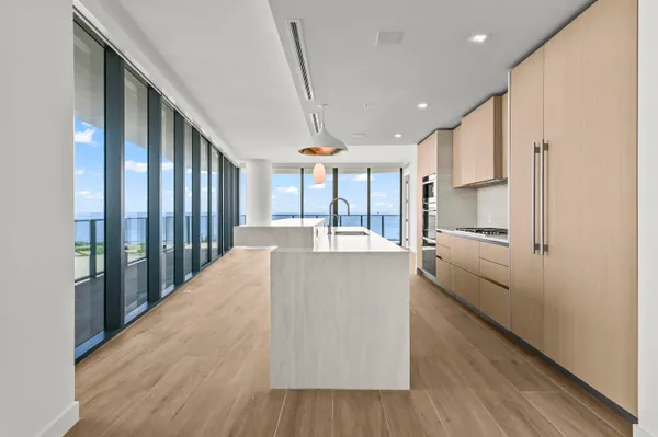 $2,999,999 | 900 North Ocean Boulevard, Unit 406, Pompano Beach, FL 33062