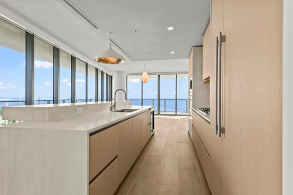 $2,999,999 | 900 North Ocean Boulevard, Unit 406, Pompano Beach, FL 33062