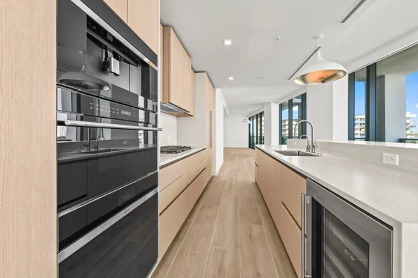 $2,999,999 | 900 North Ocean Boulevard, Unit 406, Pompano Beach, FL 33062