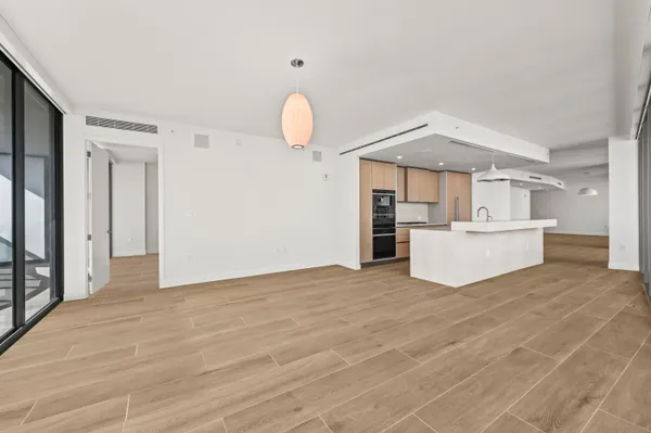 $2,999,999 | 900 North Ocean Boulevard, Unit 406, Pompano Beach, FL 33062