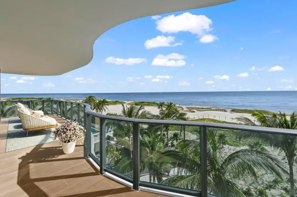 $2,999,999 | 900 North Ocean Boulevard, Unit 406, Pompano Beach, FL 33062