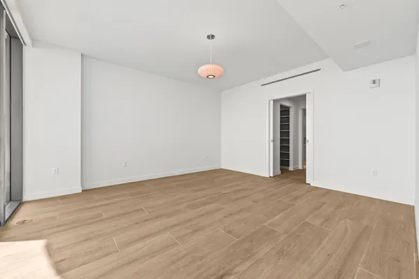 $2,999,999 | 900 North Ocean Boulevard, Unit 406, Pompano Beach, FL 33062