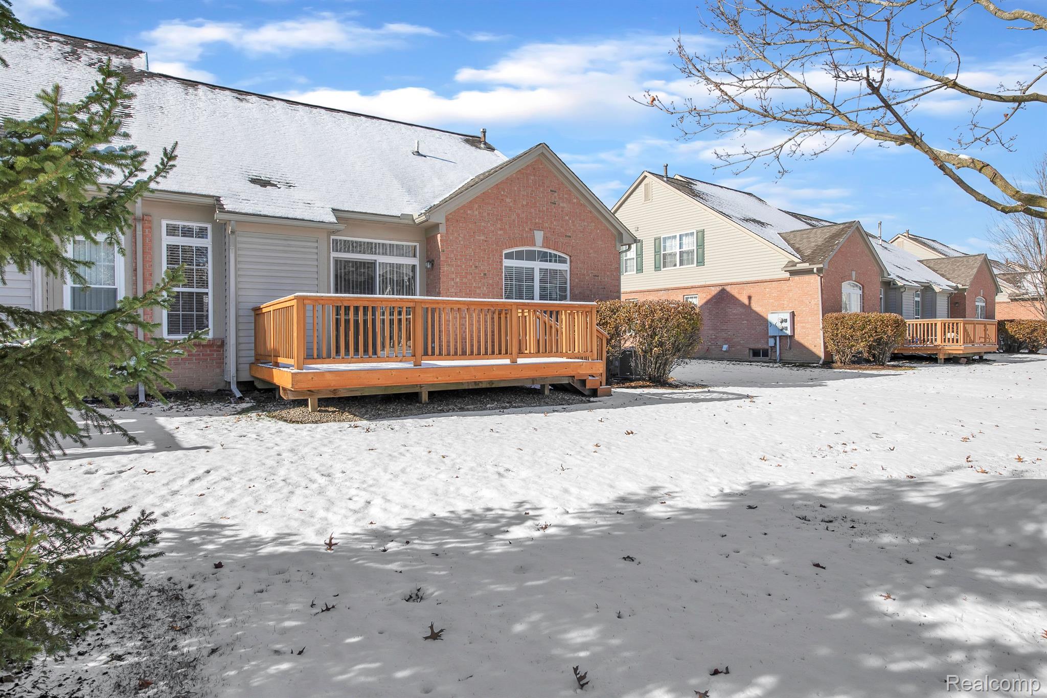 561 Cherry Grove Road Canton, MI 48188 - Photo 2 of 22 Backyard Deck