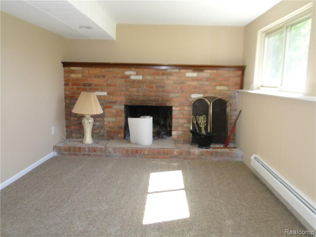 124 South Elm Grove Road Lapeer, MI 48446 - Photo 17 of 27