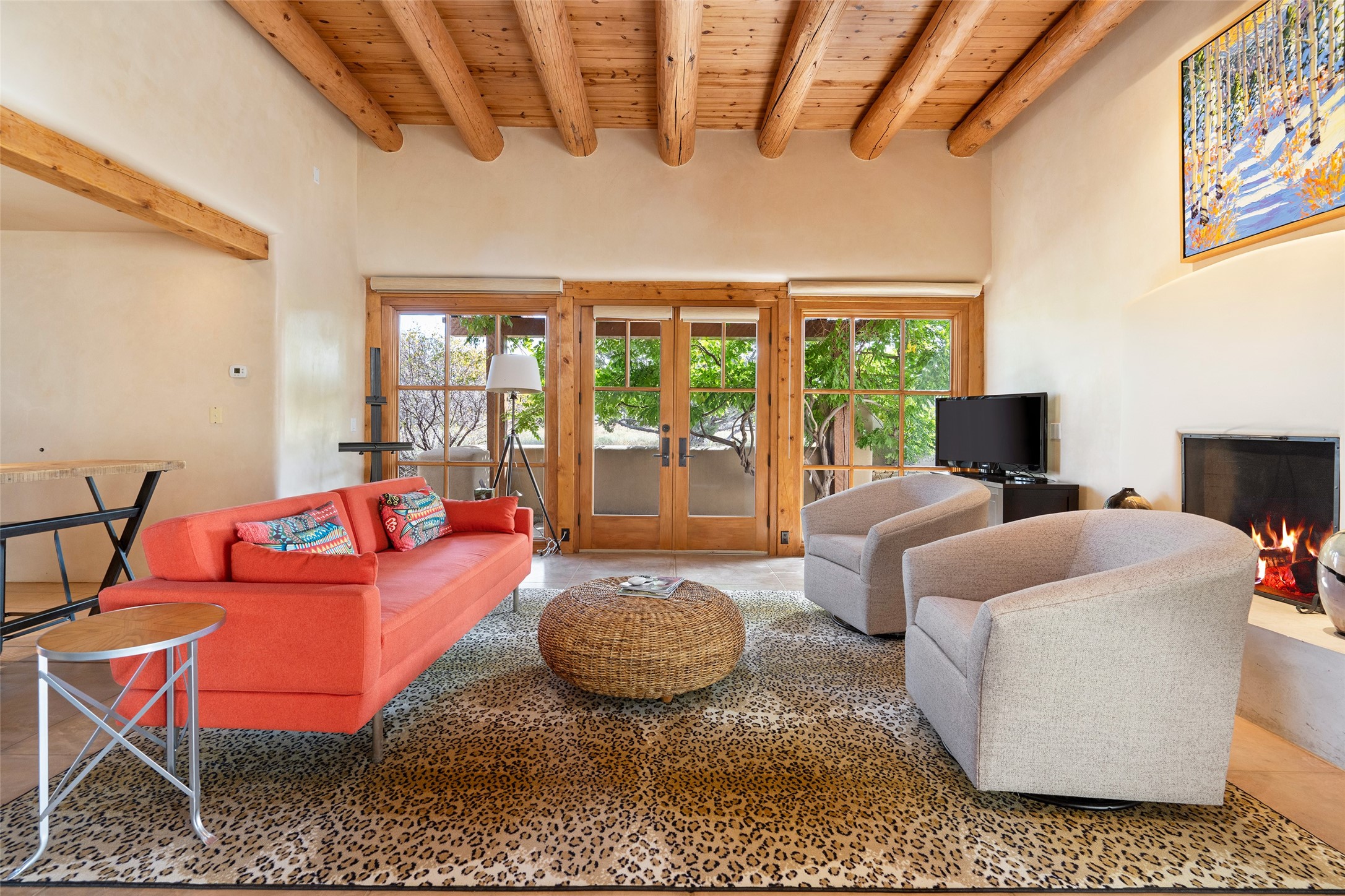3 East Golden Eagle Road Santa Fe, NM 87506 - Photo 54 of 93 guest house living room