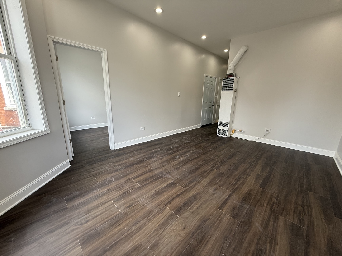 2533 South Drake Avenue, Unit 2 Chicago, IL 60623 - Photo 4 of 12