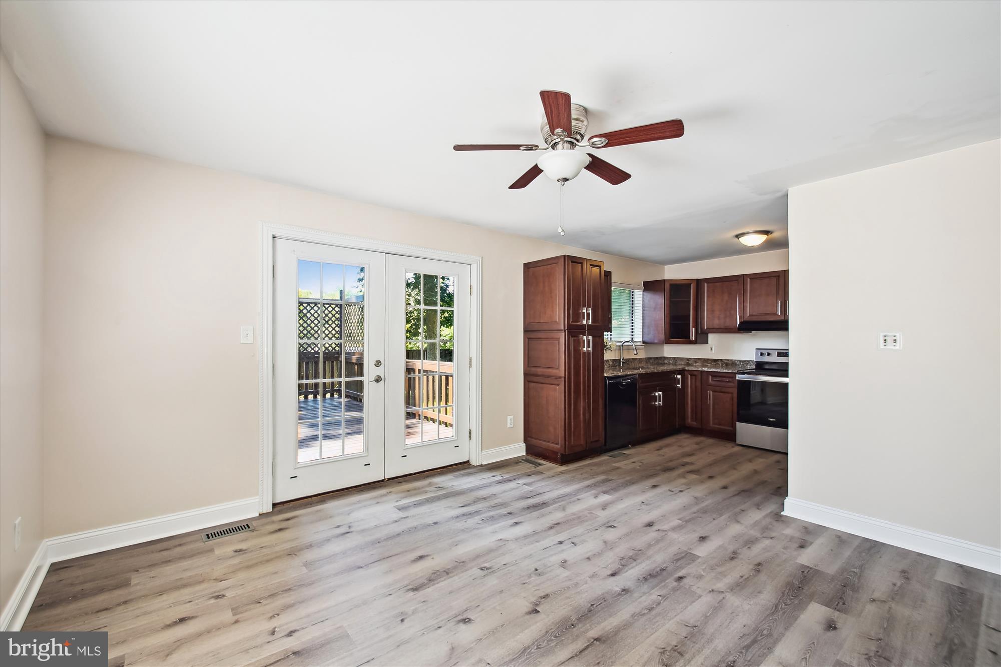 529 Wilson Road Crownsville, MD 21032 - Photo 19 of 74 Dining Area