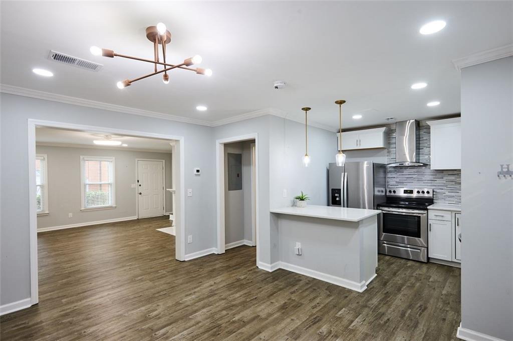 4128 Boxwood Way Duluth, GA 30096 - Photo 3 of 19