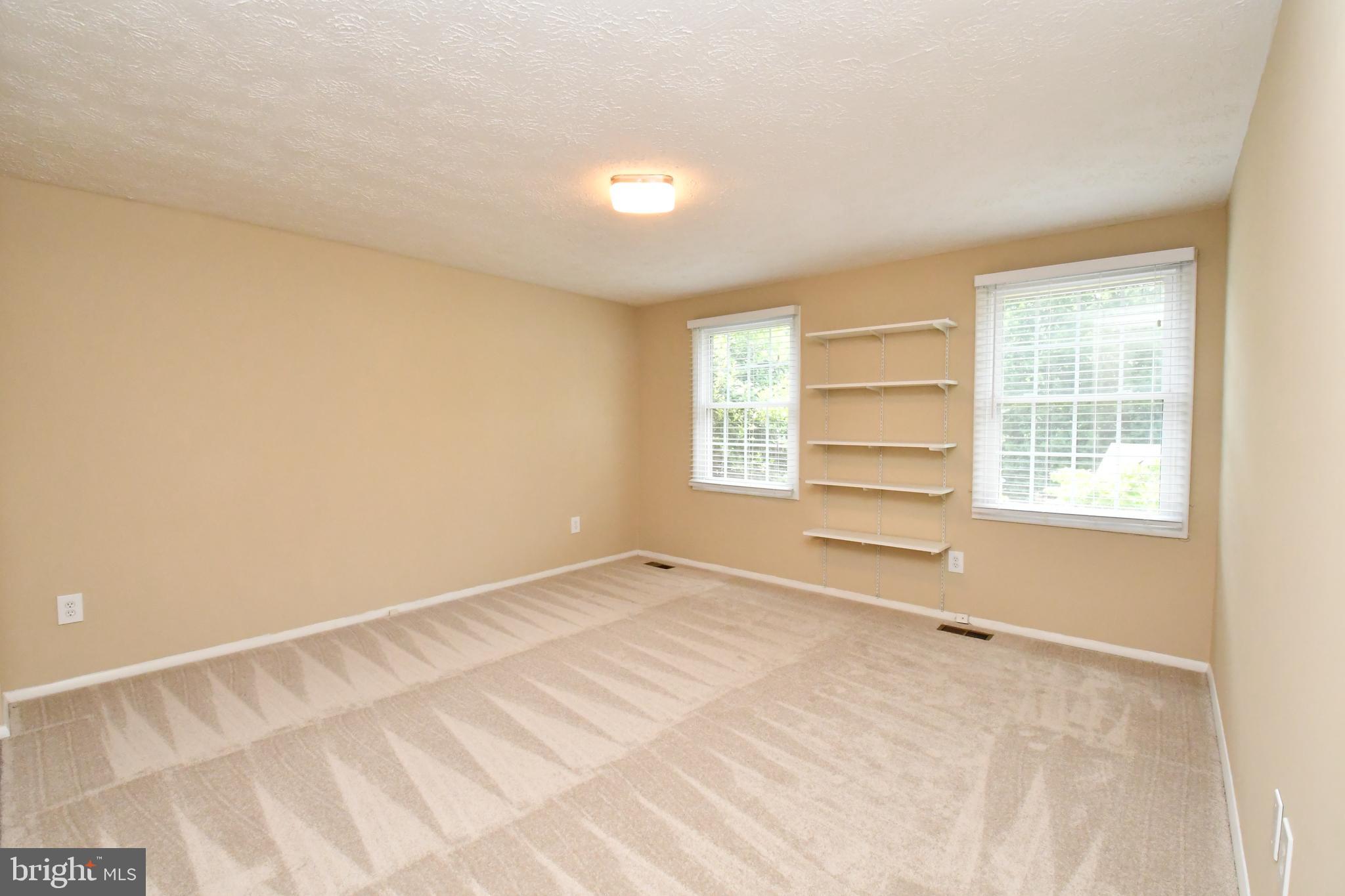 8017 Diving Cliff Lane Springfield, VA 22153 - Photo 21 of 32 Large 3rd Bedroom