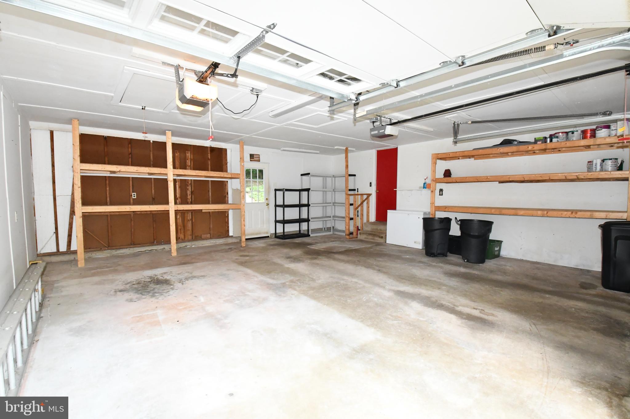 8017 Diving Cliff Lane Springfield, VA 22153 - Photo 30 of 32 2 Car Garage