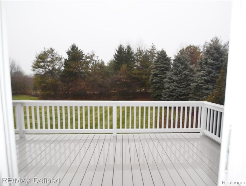 3166 Landview Drive Rochester, MI 48306 - Photo 16 of 66 DSC_0308 (2).JPG