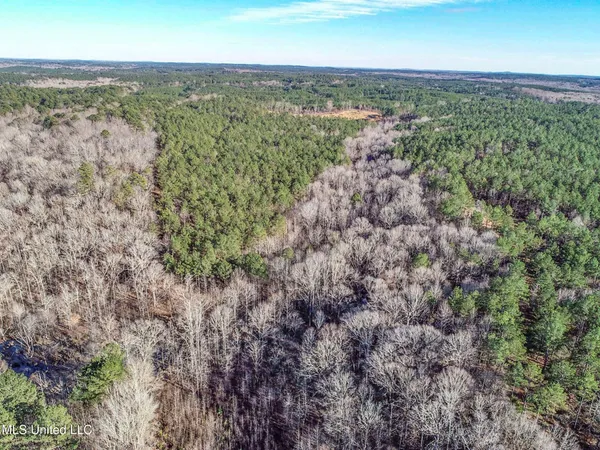 $975,000 | 3114 County Road 212, Water Valley, MS 38965