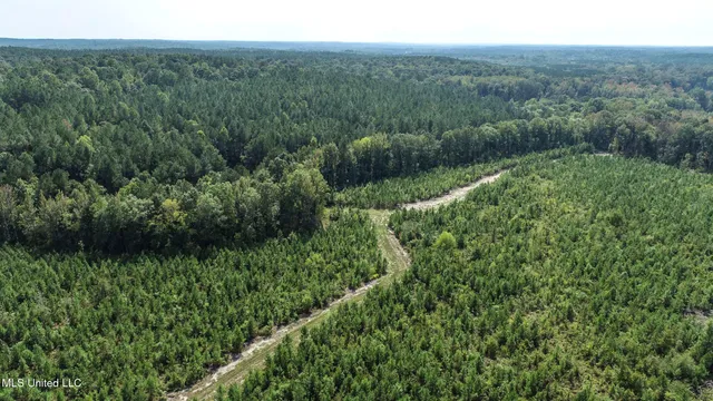 $975,000 | 3114 County Road 212, Water Valley, MS 38965