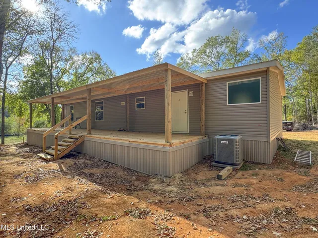 $975,000 | 3114 County Road 212, Water Valley, MS 38965