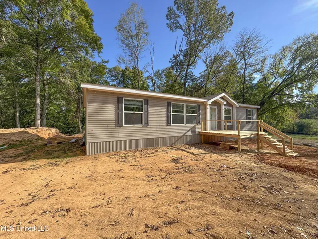 $975,000 | 3114 County Road 212, Water Valley, MS 38965