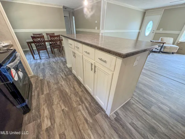 $975,000 | 3114 County Road 212, Water Valley, MS 38965