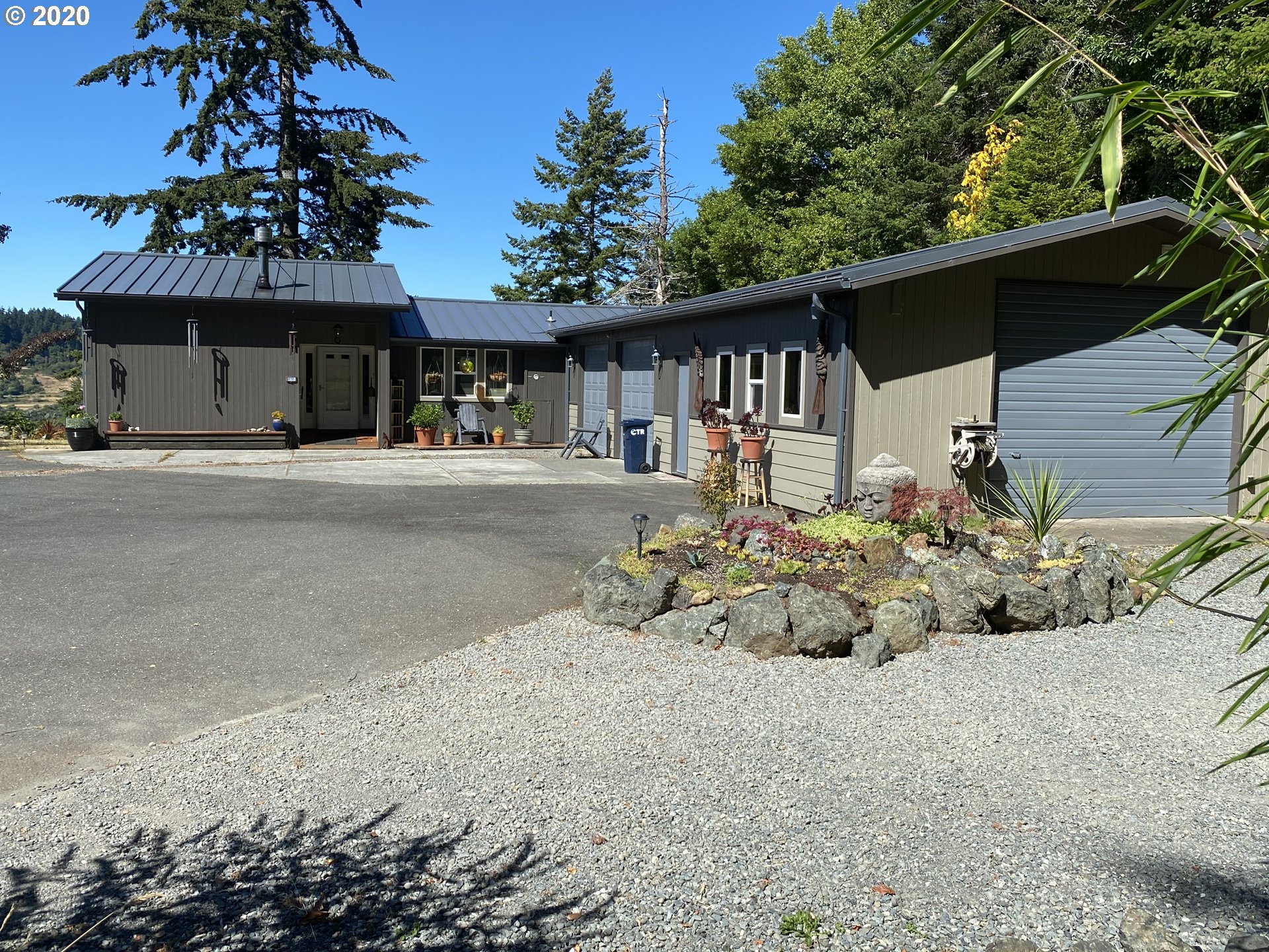 95183 Mountain Road Gold Beach, OR 97444 - Photo 2 of 30 Gallery Image 2