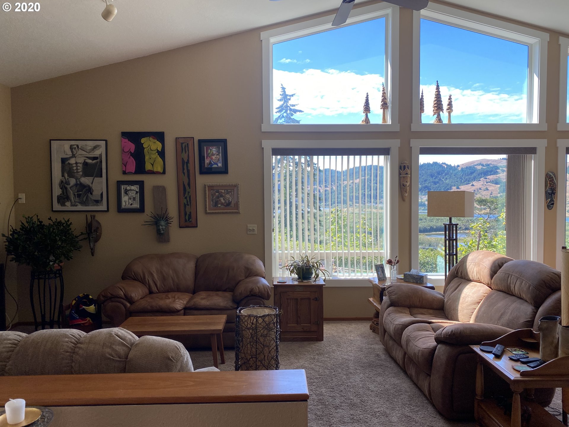 95183 Mountain Road Gold Beach, OR 97444 - Photo 6 of 30 Gallery Image 6