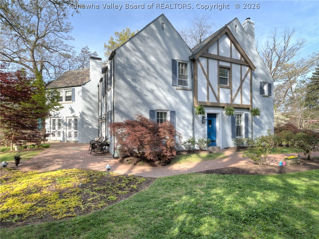 914 Chestnut Road Charleston, WV 25314 - Photo 1 of 30 Gallery Image 1
