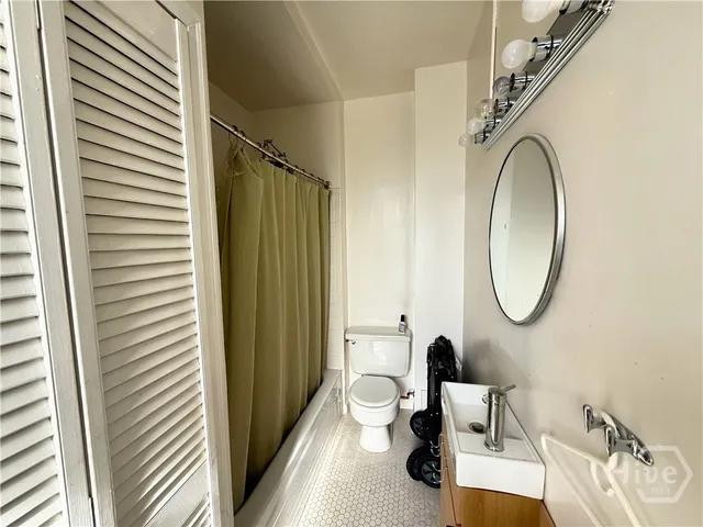 $450,000 | 106 West Gwinnett Street, Savannah, GA 31401