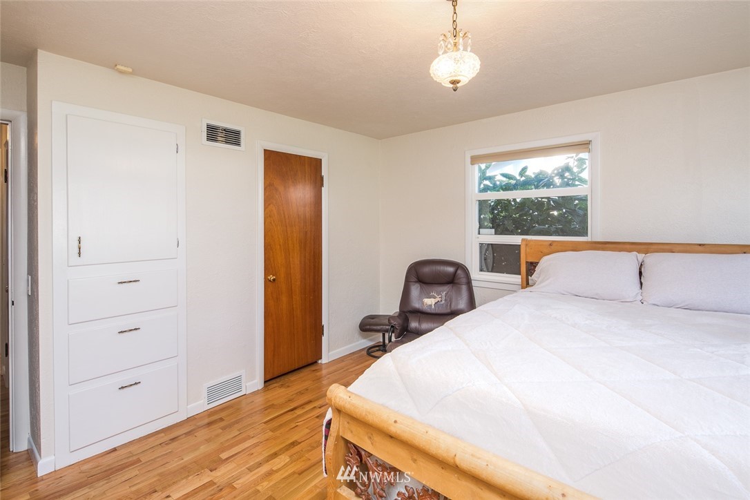 18489 Andis Road Burlington, WA 98233 - Photo 13 of 38 Gallery Image 13