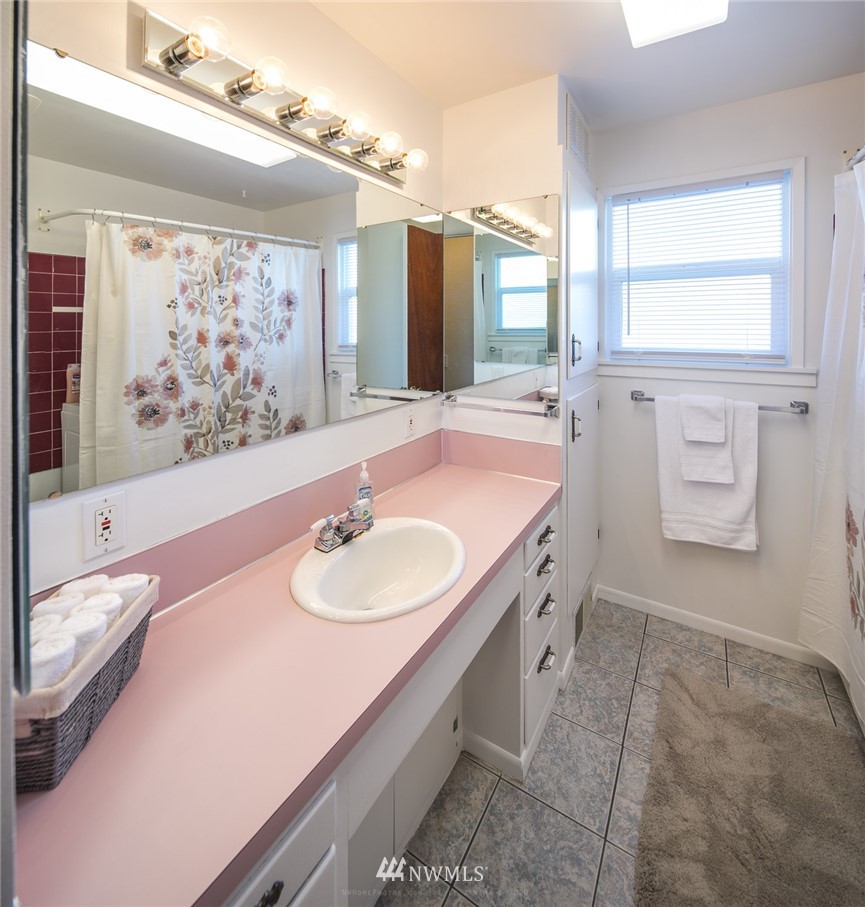 18489 Andis Road Burlington, WA 98233 - Photo 15 of 38 Gallery Image 15