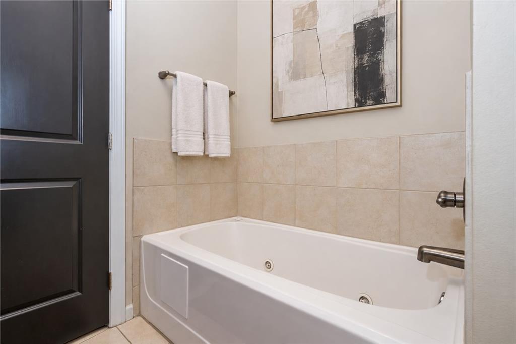 140 Alden Avenue Northwest, Unit 305 Atlanta, GA 30309 - Photo 22 of 38 Gallery Image 22