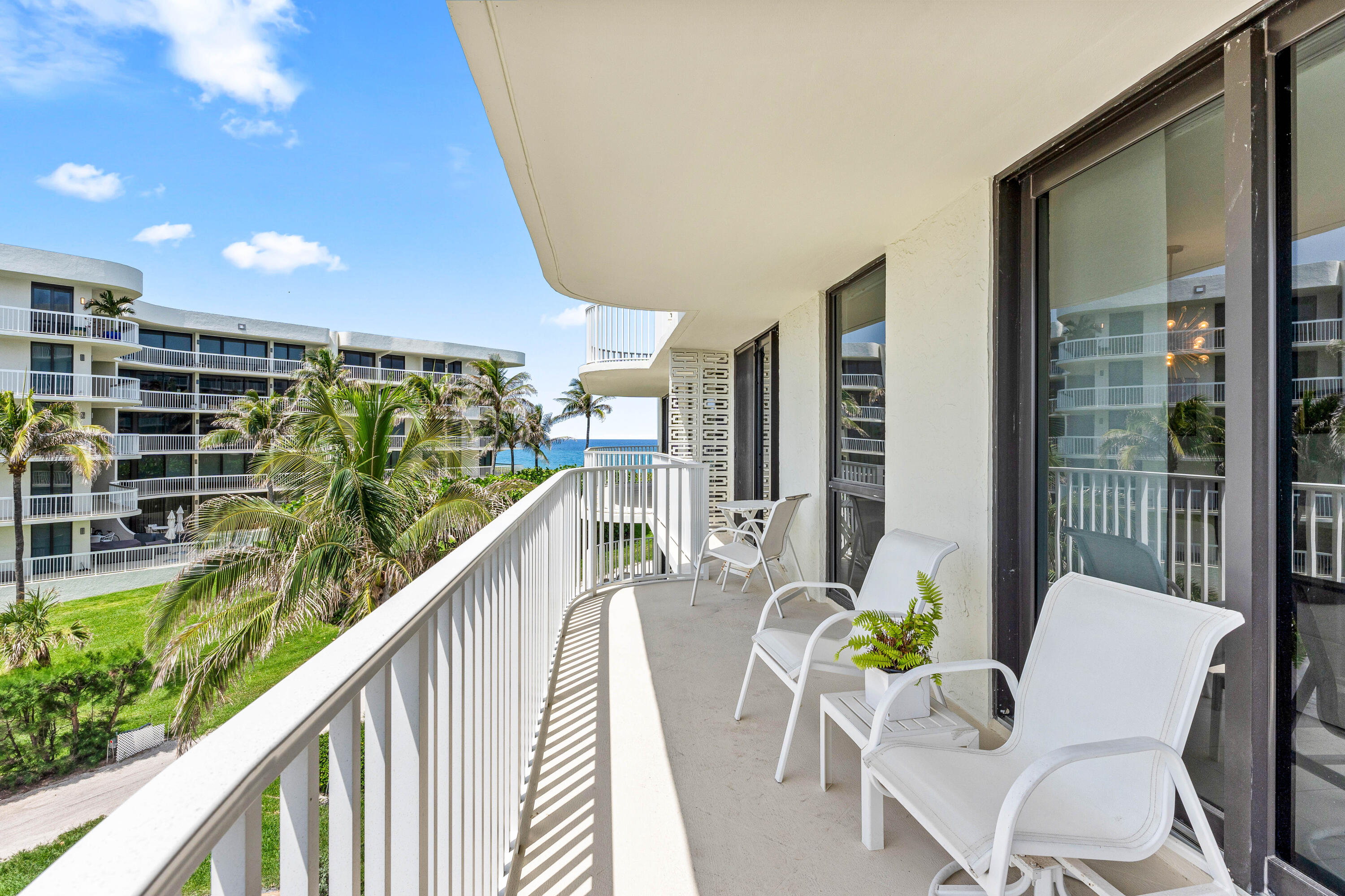 3360 South Ocean Boulevard, Unit 3 A I Palm Beach, FL 33480 - Photo 11 of 22 a view of balcony with chairs