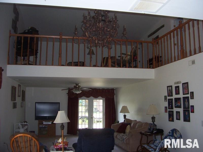 200 Bradshaw Road Anna, IL 62906 - Photo 8 of 34 Gallery Image 8
