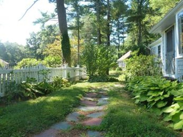 13 Homestead Road Middleboro, MA 02346 - Photo 17 of 18 Gallery Image 17