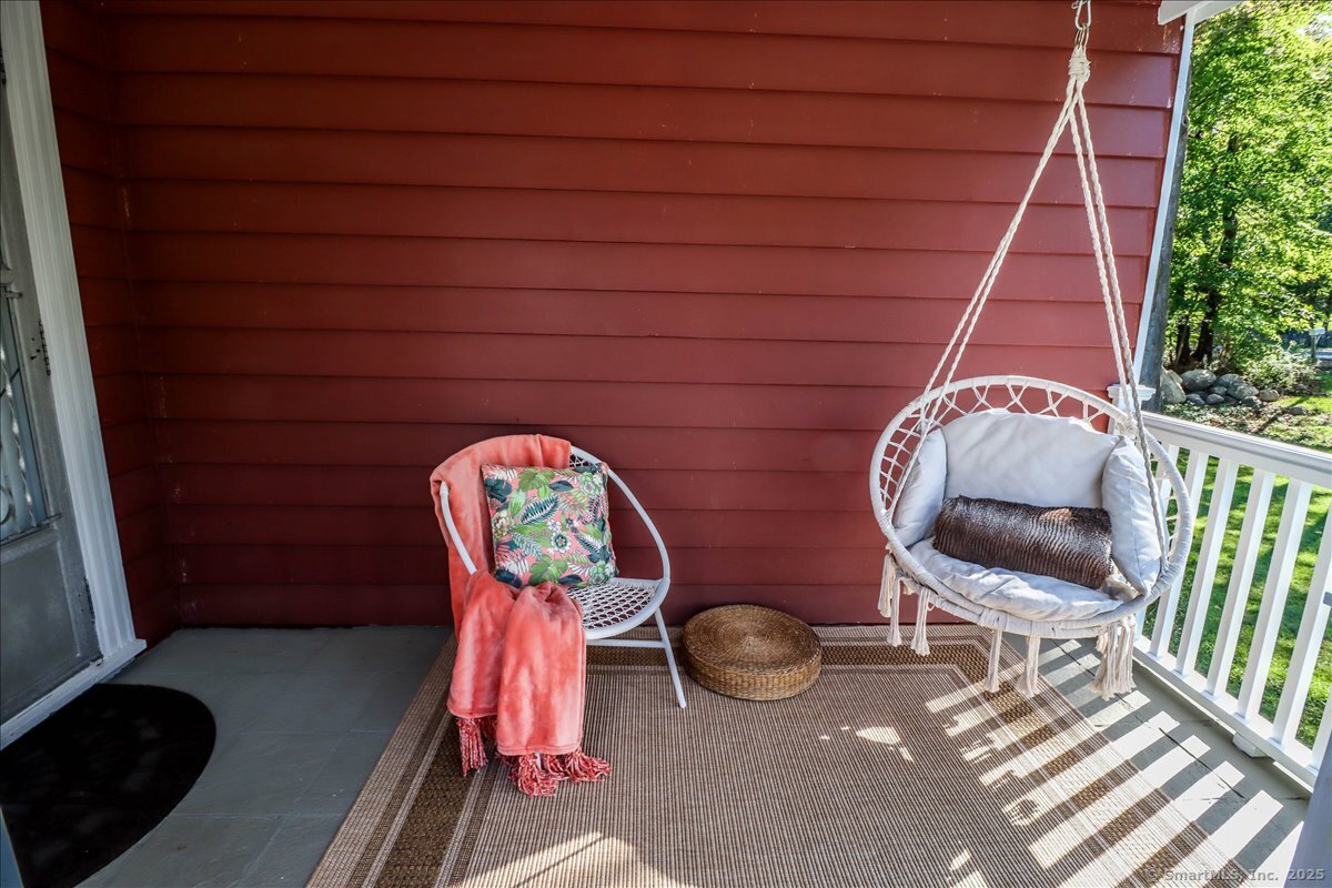 46 White Birch Road Ridgefield, CT 06877 - Photo 7 of 31 a view of entryway with wooden floor