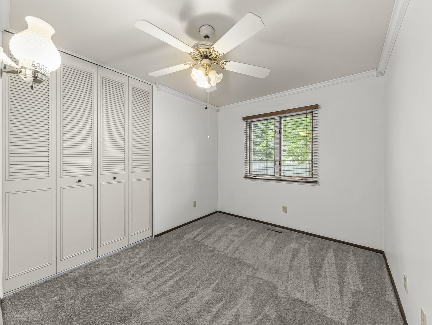 16 Shermead Road Montgomery, IL 60538 - Photo 14 of 22 a view of an empty room with a window