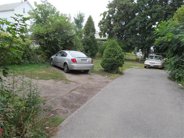 225 Almond Street Fall River, MA 02721 - Photo 4 of 5