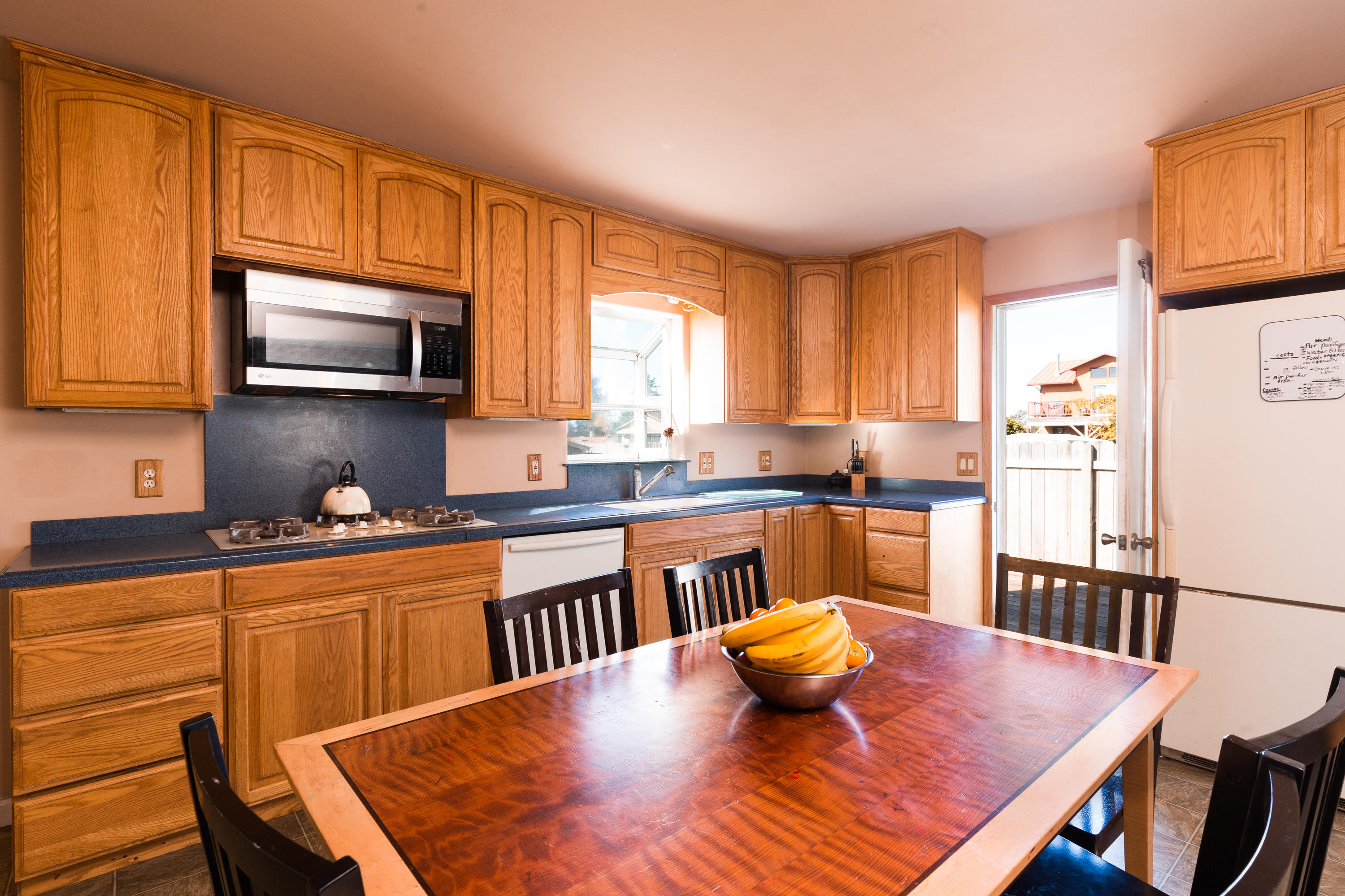 1212 John Hill Road Eureka, CA 95501 - Photo 10 of 24