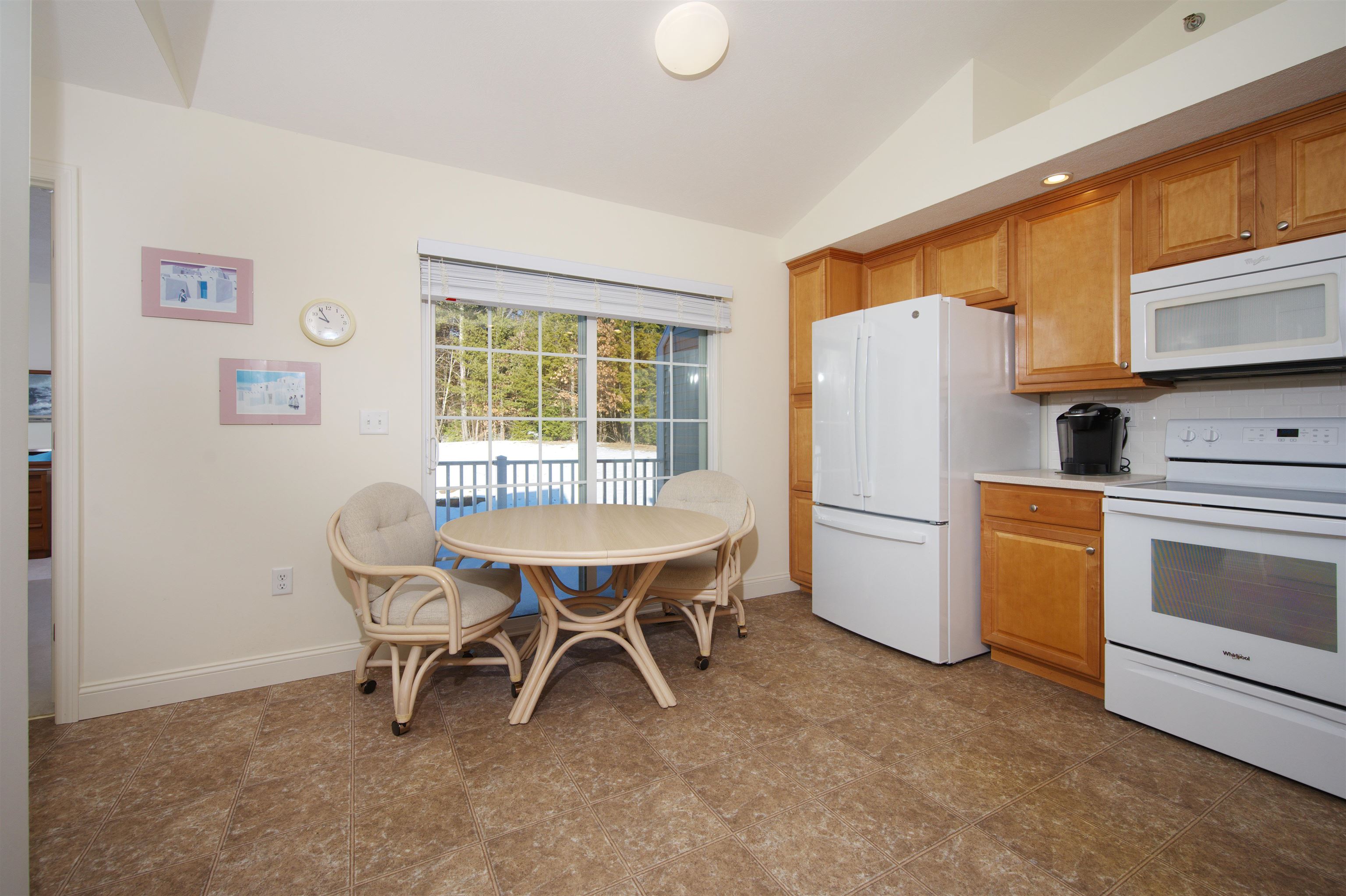 91-6 Hall Road Fremont, NH 03044 - Photo 10 of 43