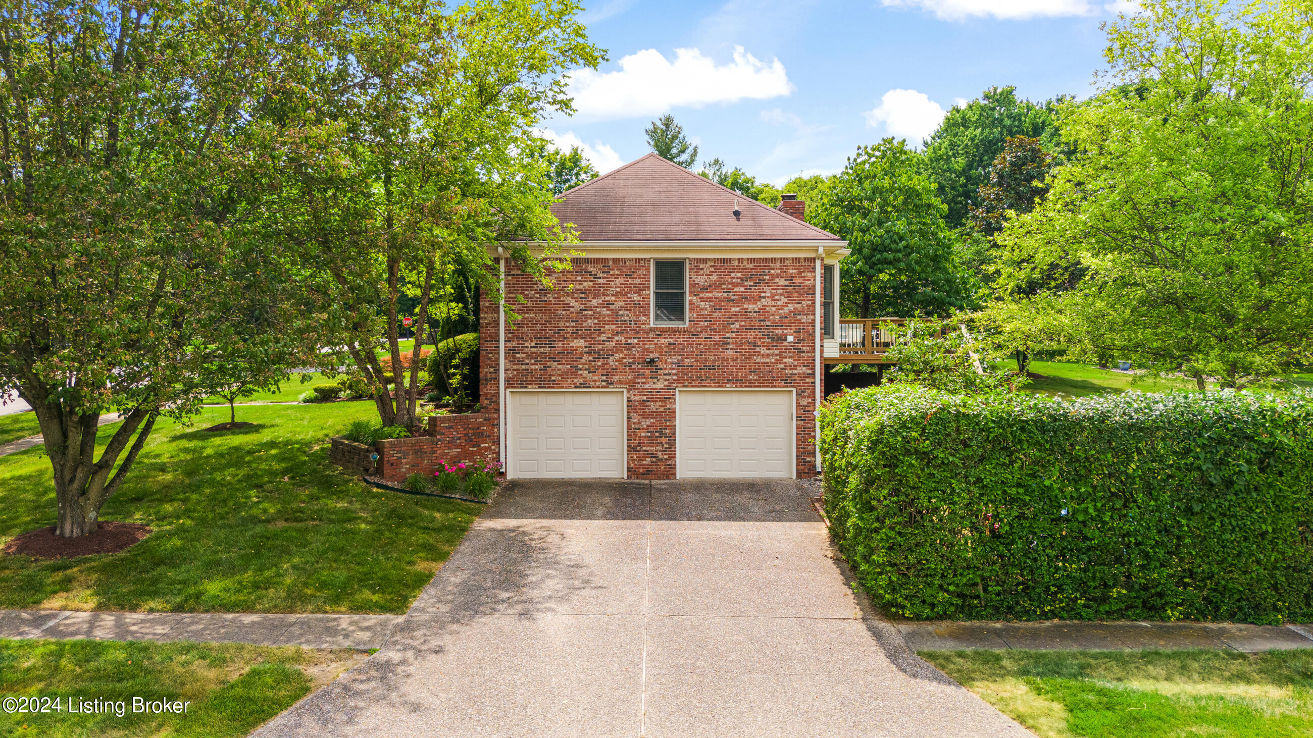 12403 Kirkham Road Louisville, KY 40299 - Photo 46 of 53 12403kirkham_134