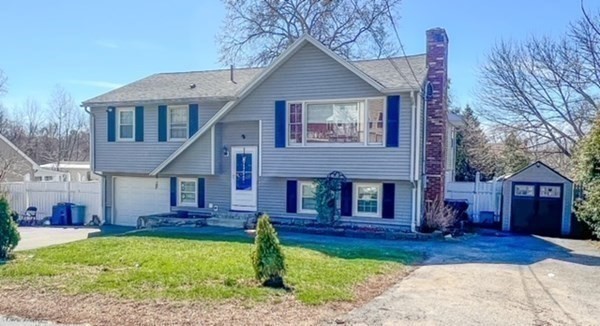 6 Clinton Street Methuen, MA 01844 - Photo 5 of 31