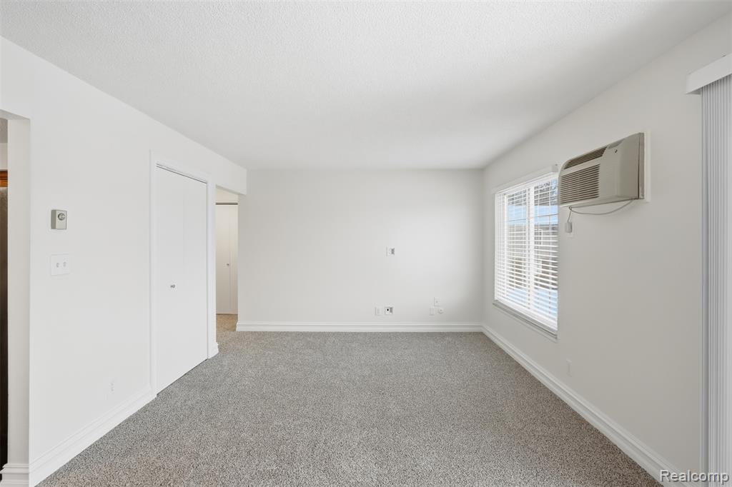 8188 24 Mile Road Utica, MI 48316 - Photo 8 of 19 Gallery Image 8