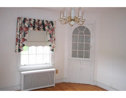 99 Shawsheen Road Andover, MA 01810 - Photo 3 of 4 Gallery Image 3