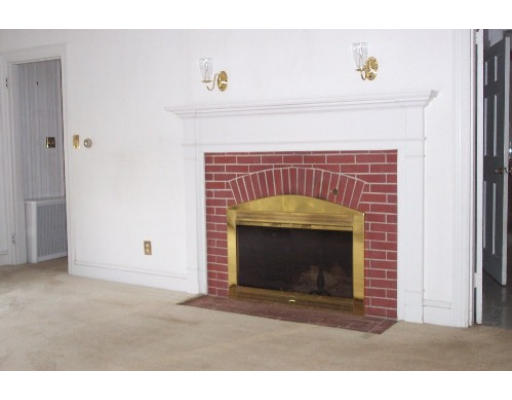 99 Shawsheen Road Andover, MA 01810 - Photo 4 of 4 Gallery Image 4