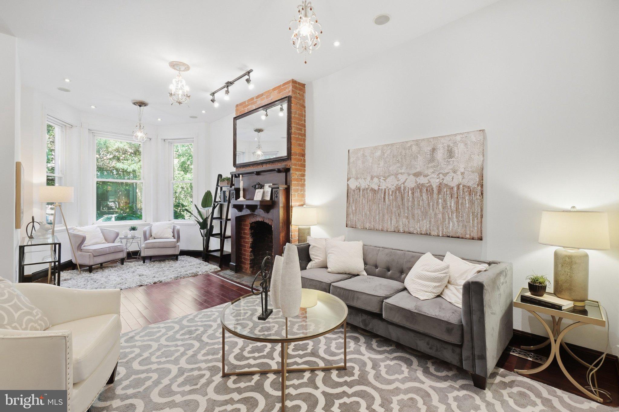 1128 Park Road Northwest Washington, DC 20010 - Photo 1 of 30 Welcome to this 3800 sq ft Victorian Rownhome
