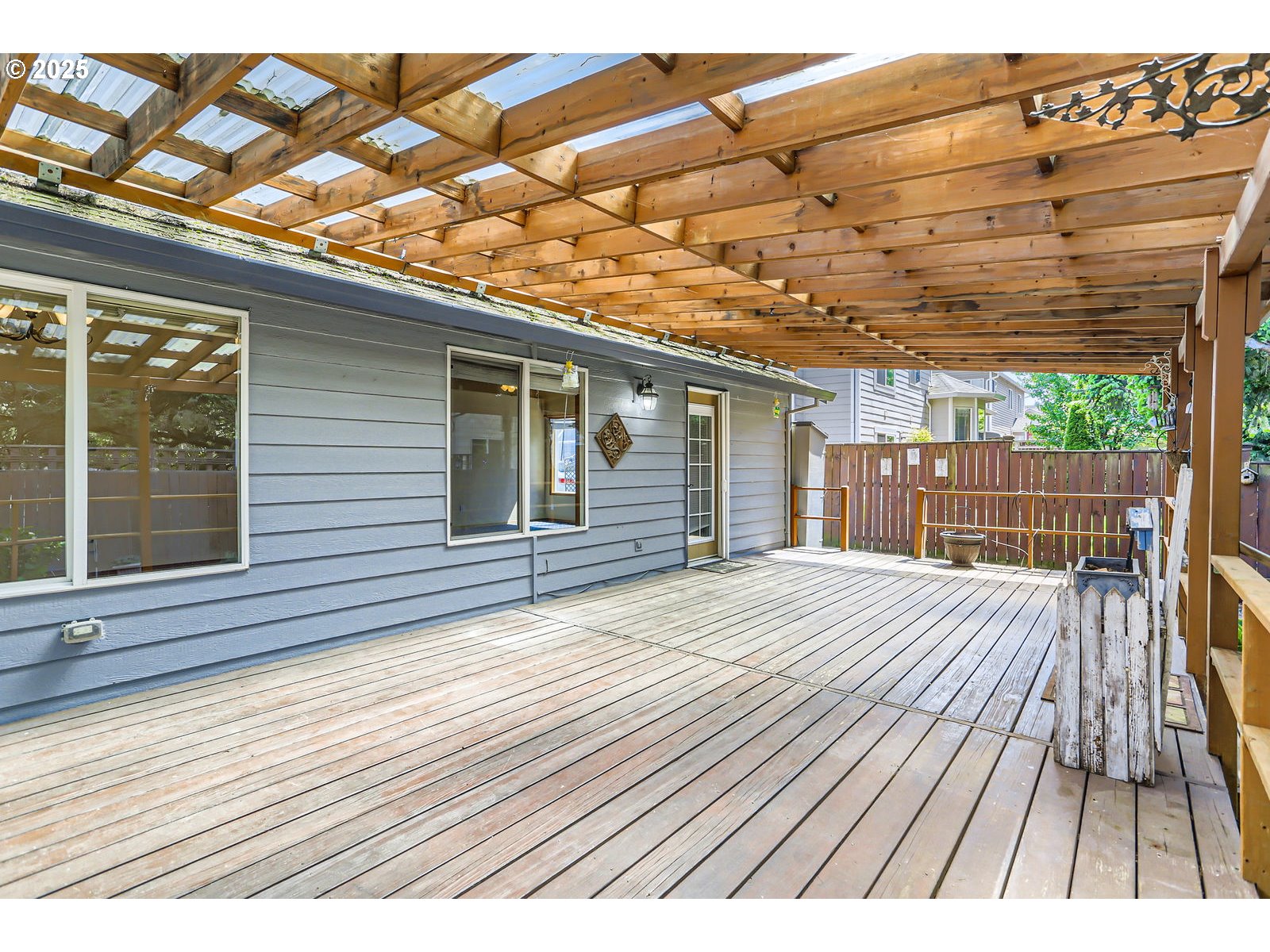 257 Southwest Nancy Circle Gresham, OR 97030 - Photo 26 of 36 a view of outdoor space with wooden floor